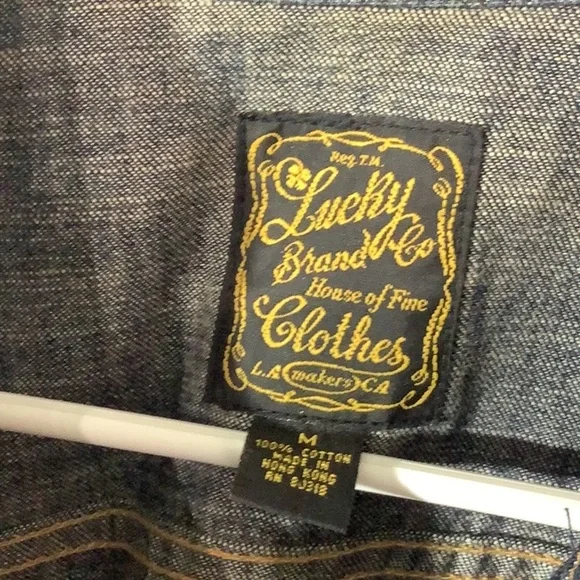 Lucky Brand - Sz M - 100% cotton denim long jacket slit pockets - button closure - Picture 3 of 10